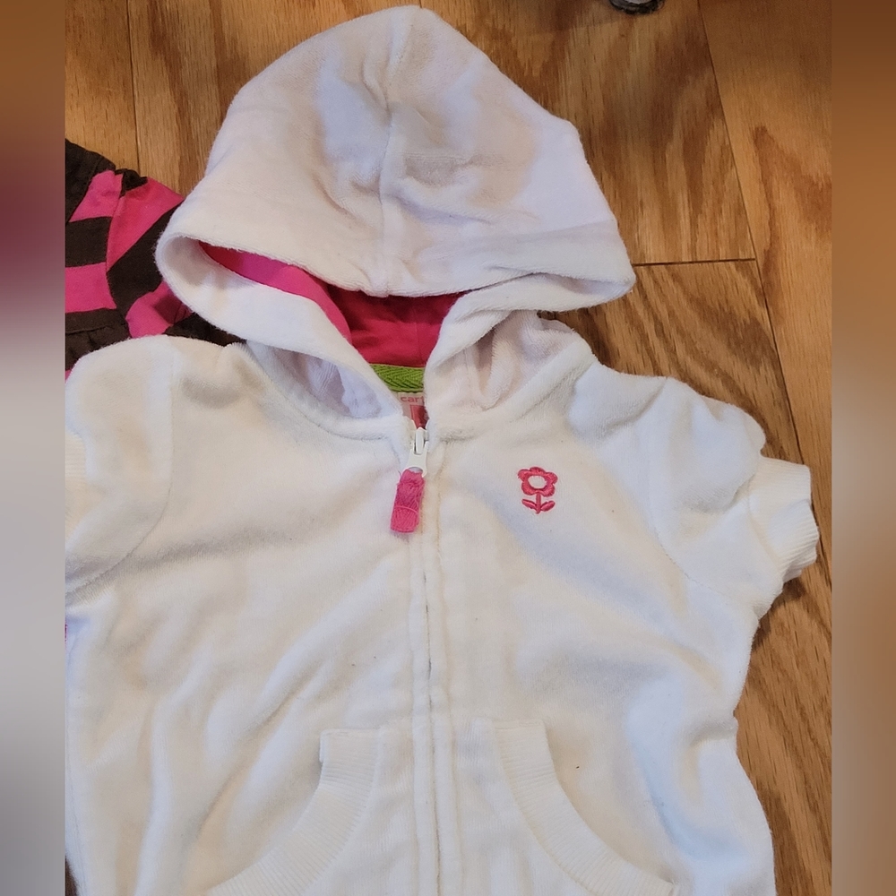 Carter's 6M Bundle - Picture 7 of 7
